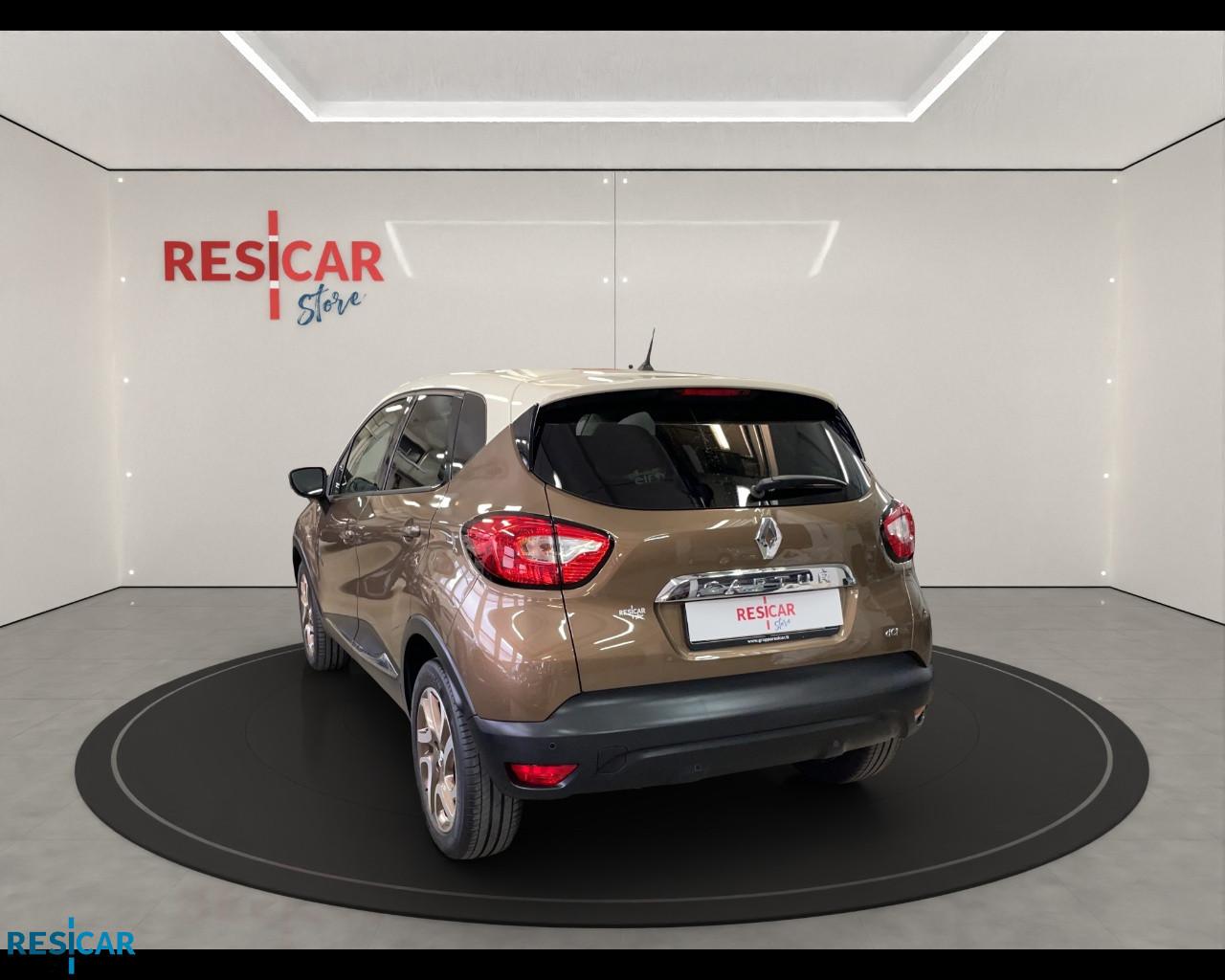 RENAULT Captur I 2013 - Captur 1.5 dci Iconic 110cv