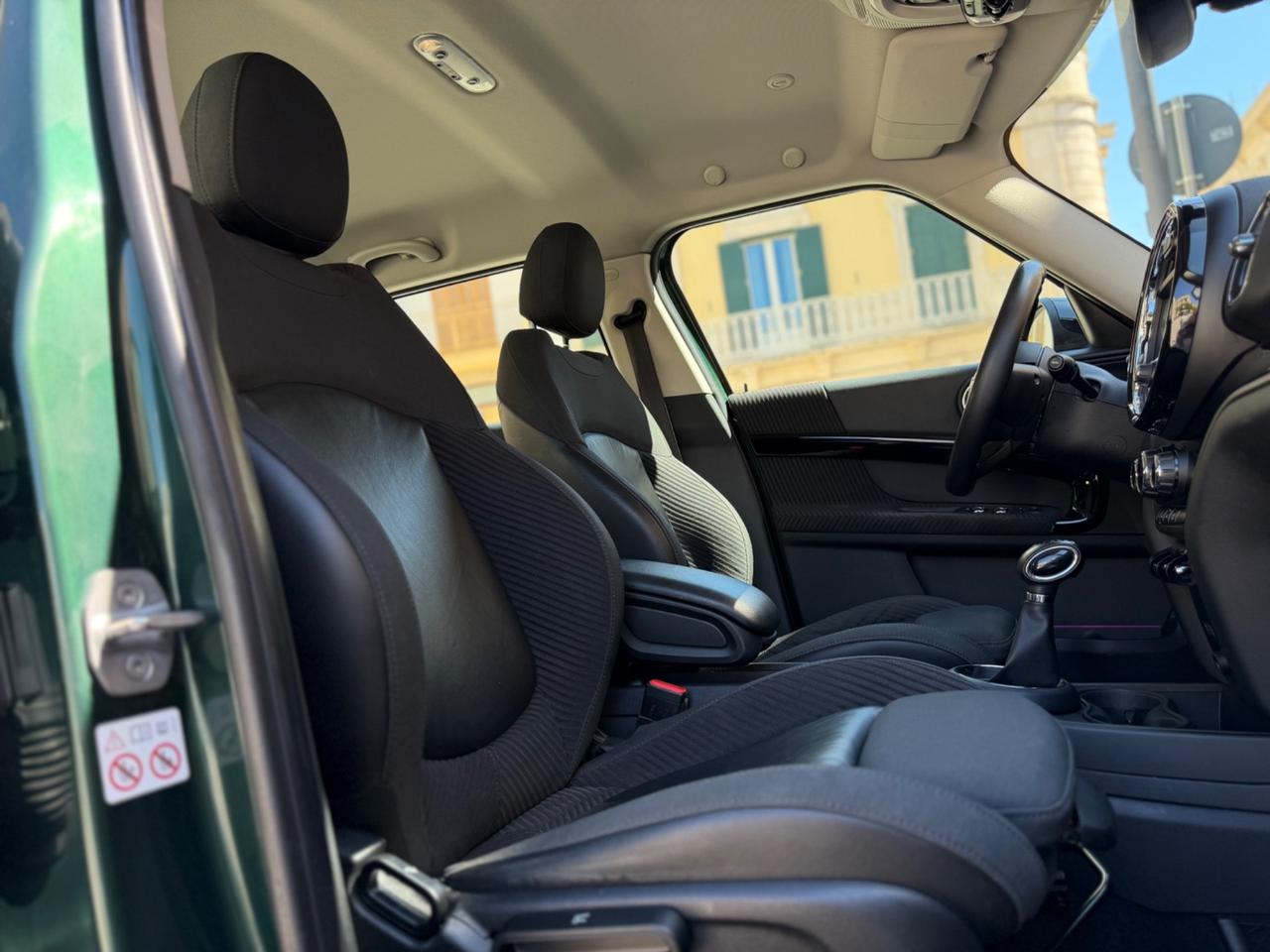 Mini Cooper D Countryman 2.0 Hype LED CARPLAY