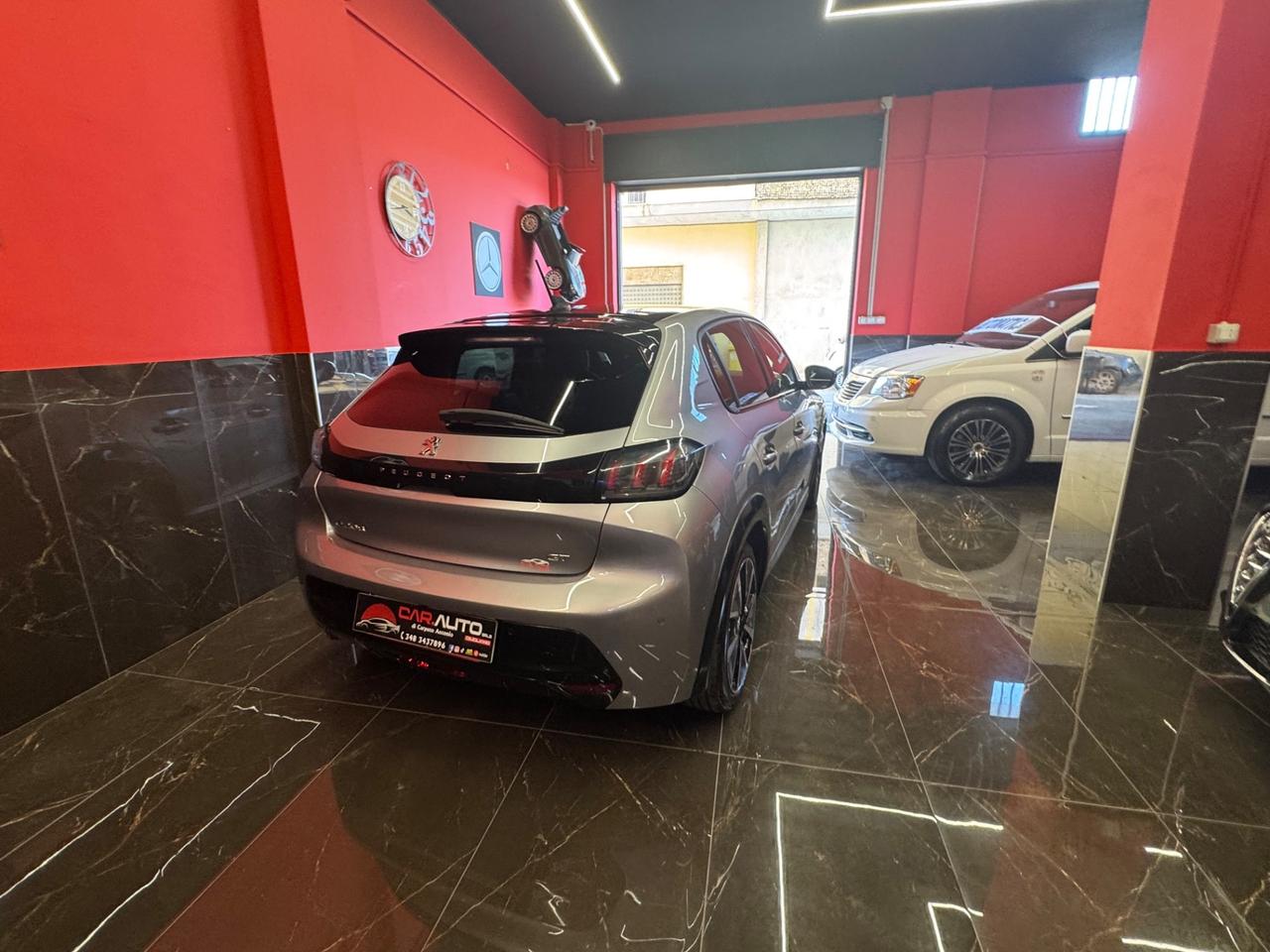 Peugeot 208 motore elettrico 136 CV 5 porte GT Pack