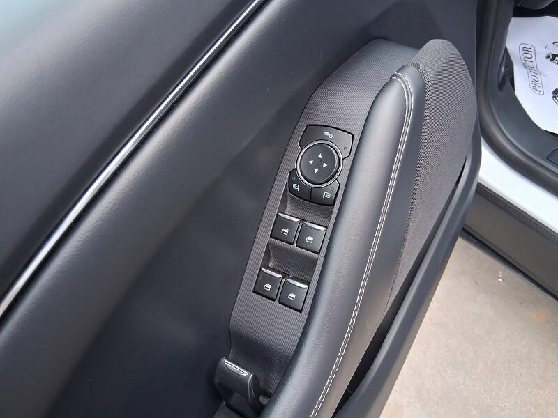 Ford Mustang Mach-E Standard Range 269 CV