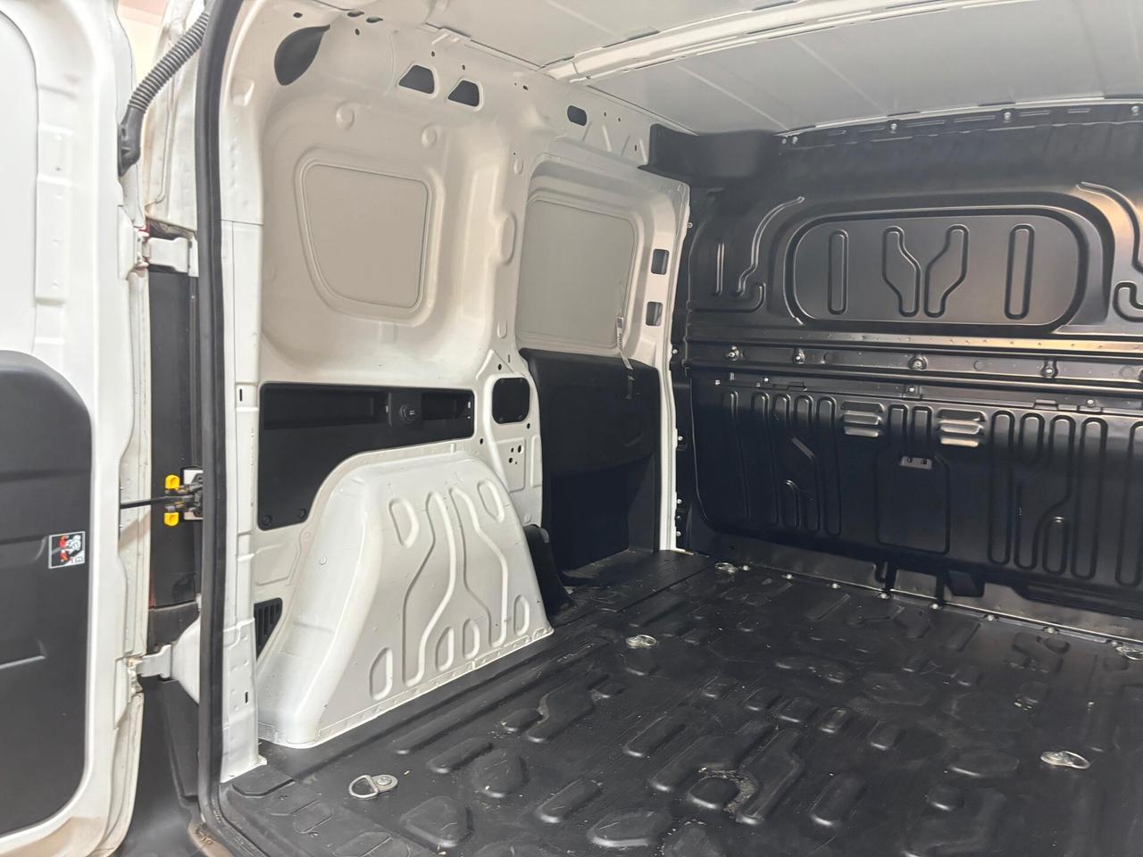 Fiat Doblo Doblò 1.6 MJT 105CV Cargo Maxi Lounge 3posti