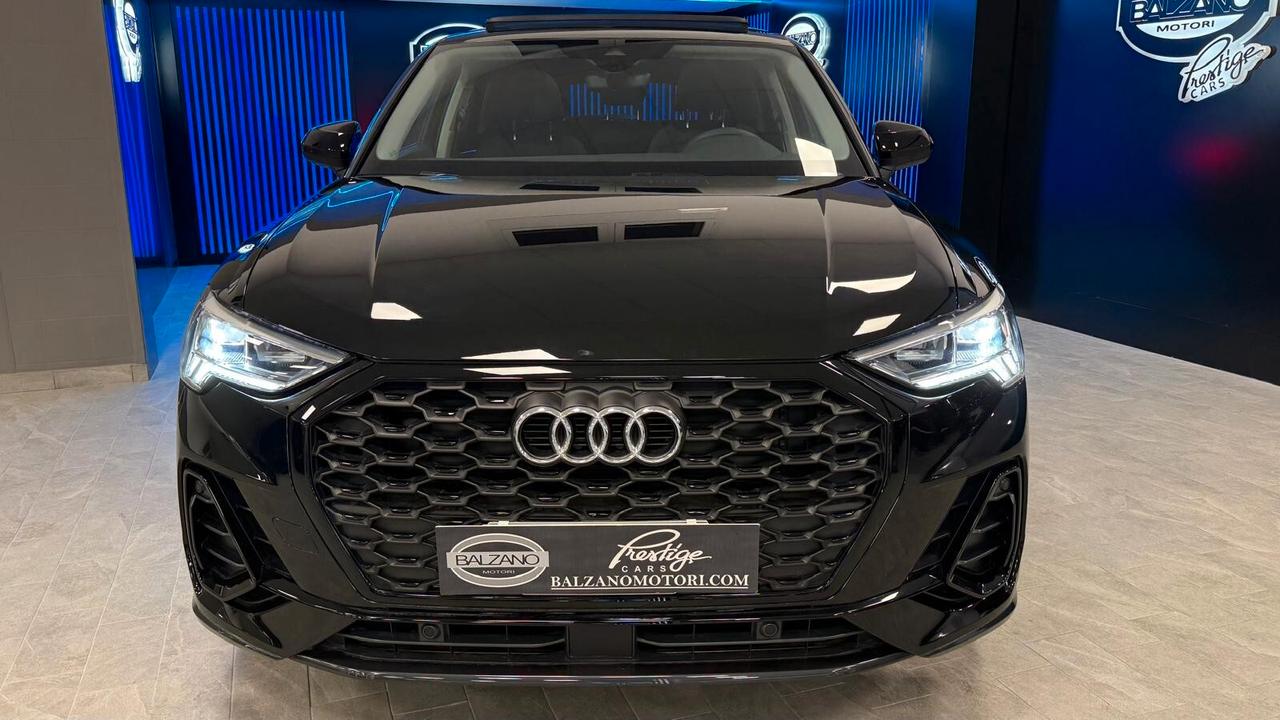 AUDI Q3 SPB 35 TDI IDENTITY BLACK KM0 2024 TETTO APRIBILE