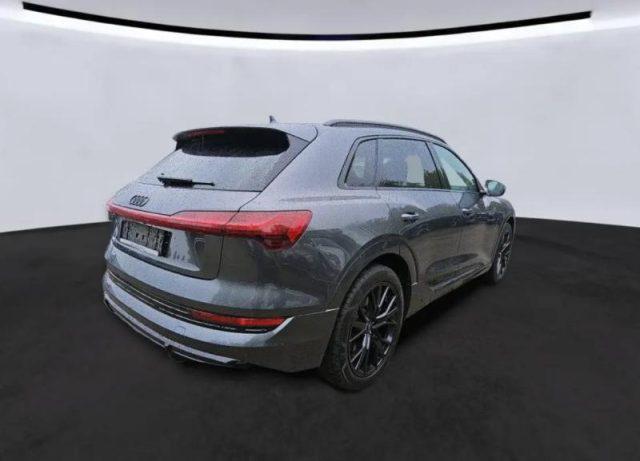 AUDI e-tron 55 quattro S line edition