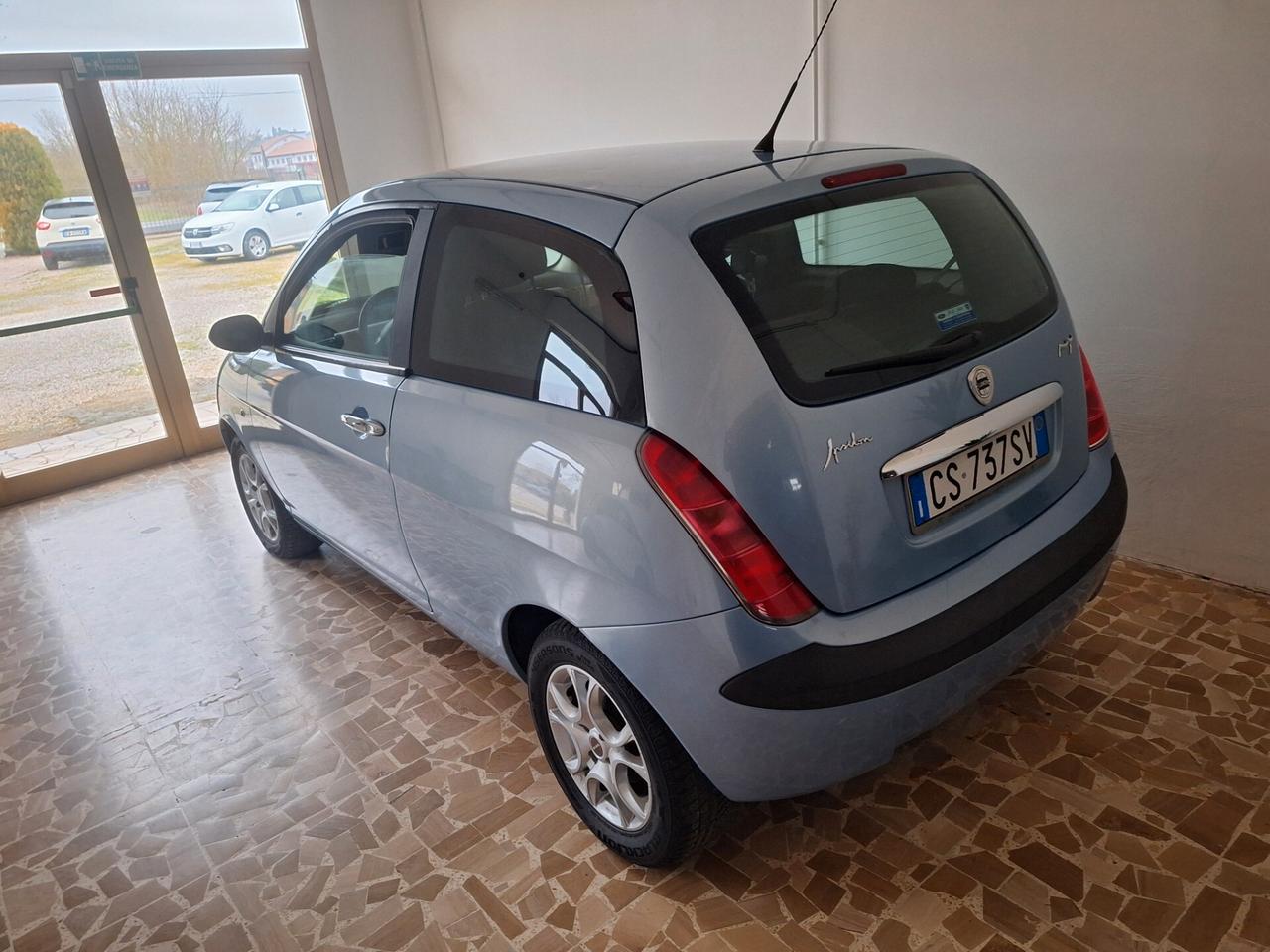 Lancia Ypsilon 1.3 Multijet 16V Argento