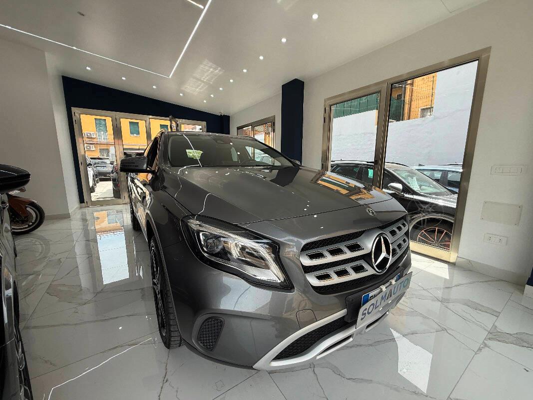 Mercedes Classe GLA GLA 200 d Premium auto AMG