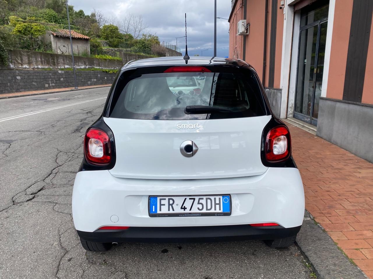 Smart ForFour 70 1.0 Youngster 2018