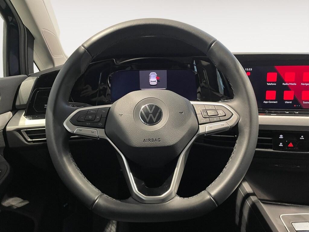 Volkswagen Golf VIII 2020 1.0 eTSI 110CV DSG Life