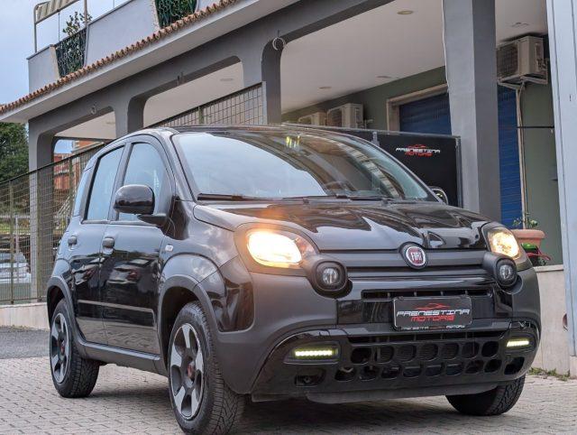 FIAT Panda 1.0 FireFly S&S Hybrid City Cross
