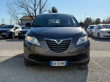 Lancia Ypsilon 1.3 MJT 75 CV Unyca