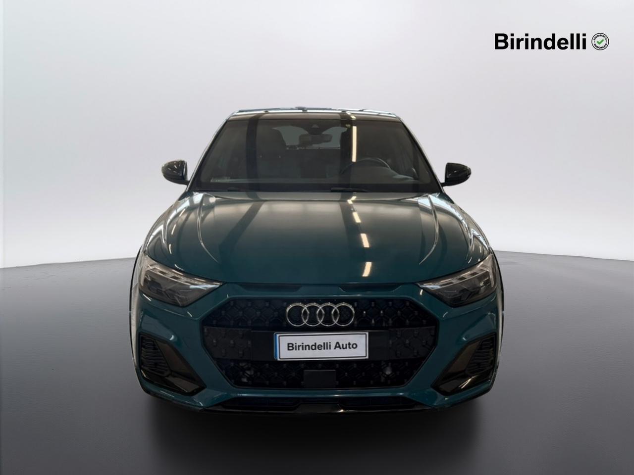 AUDI A1 2ª serie - A1 citycarver 30 TFSI S tronic Identity Contra
