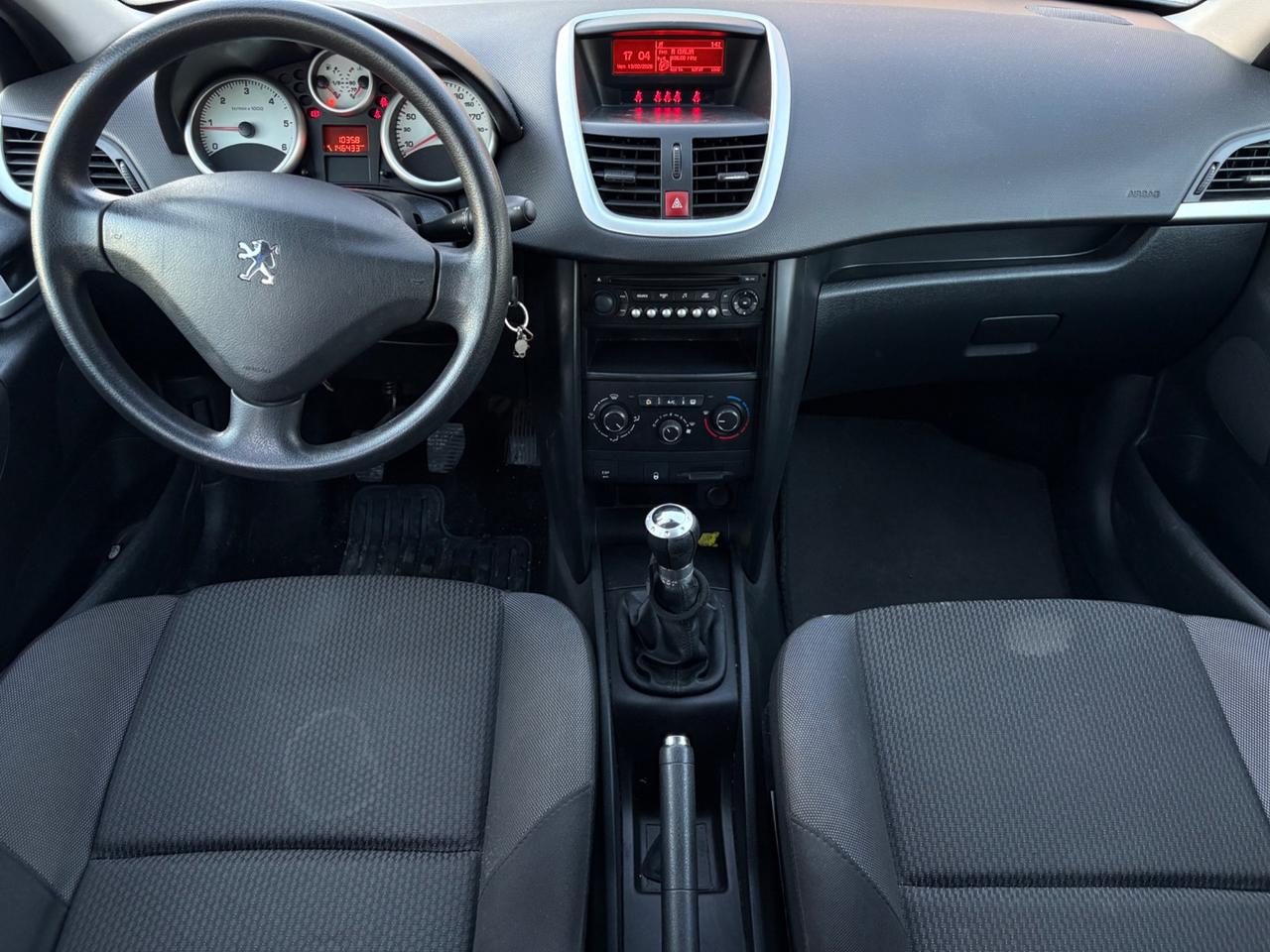 Peugeot 207 1.6 HDi 90CV 5p. XS