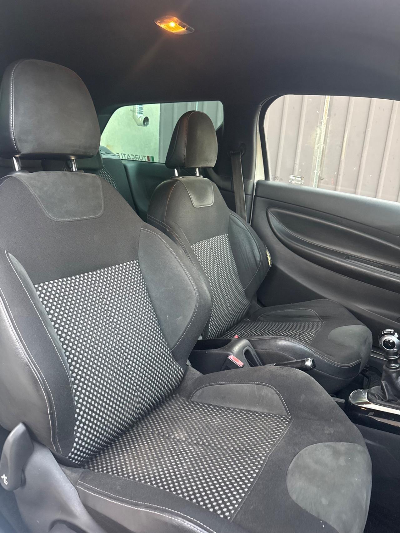Ds DS3 3 1.6 e-HDi 110 airdream Ultra Prestige