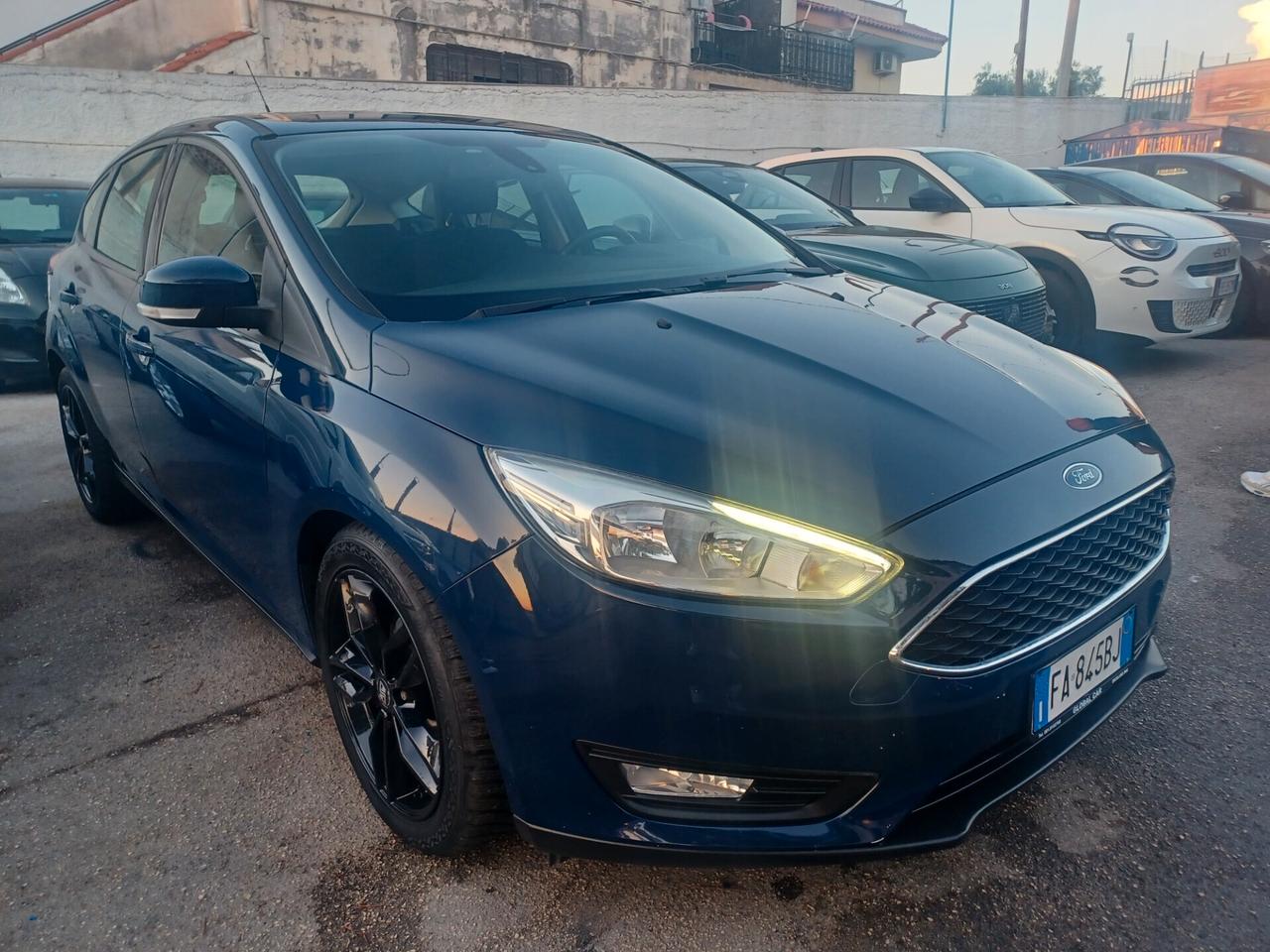 Ford Focus 1.0 100 CV PLUS ANNO 2015 EURO 6