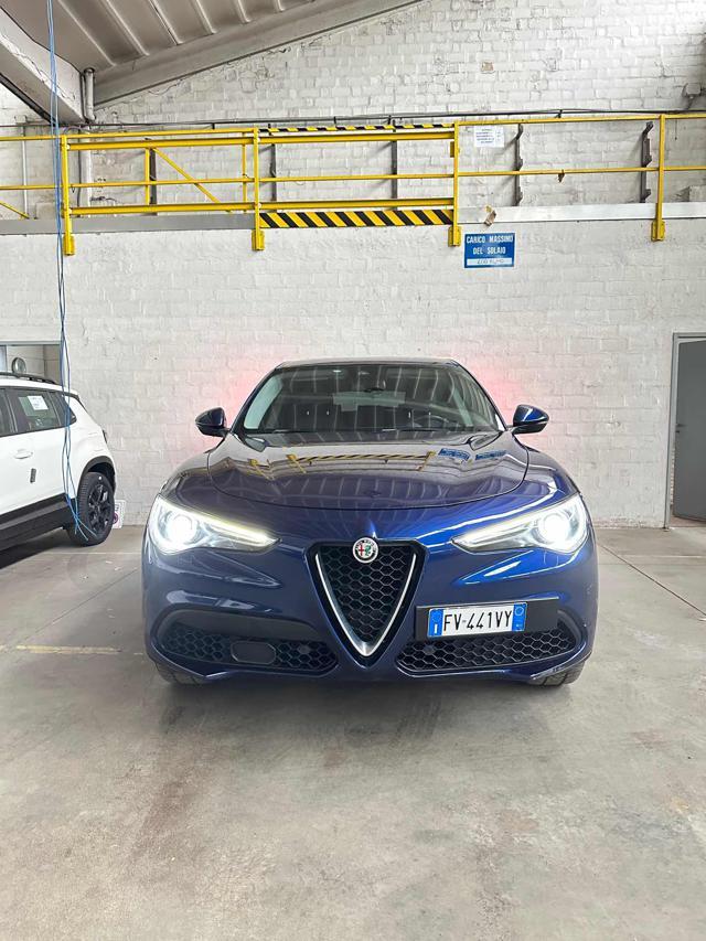 ALFA ROMEO Stelvio 2.0 Turbo 200 CV AT8 Q4 Super