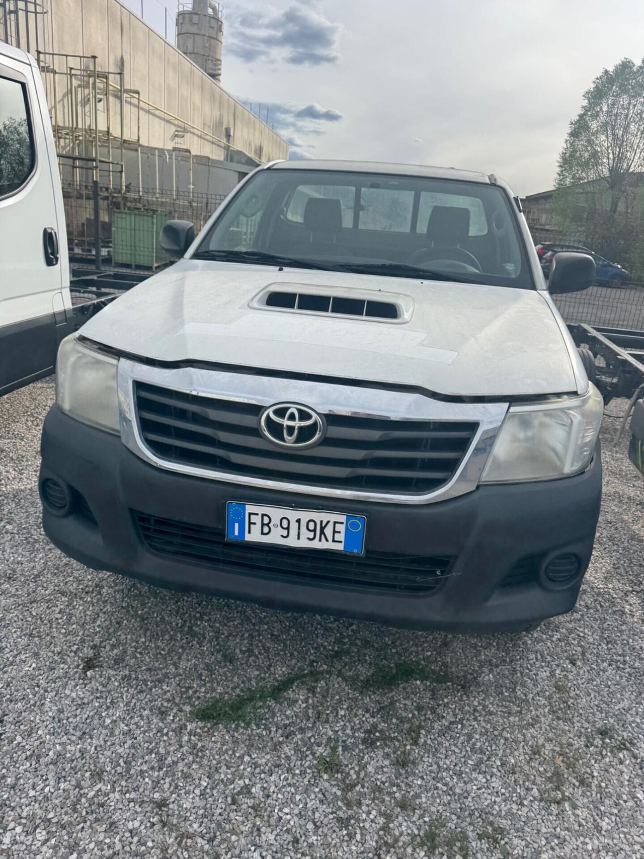 Toyota Hylux anno 2015 cc 2.5 diesel