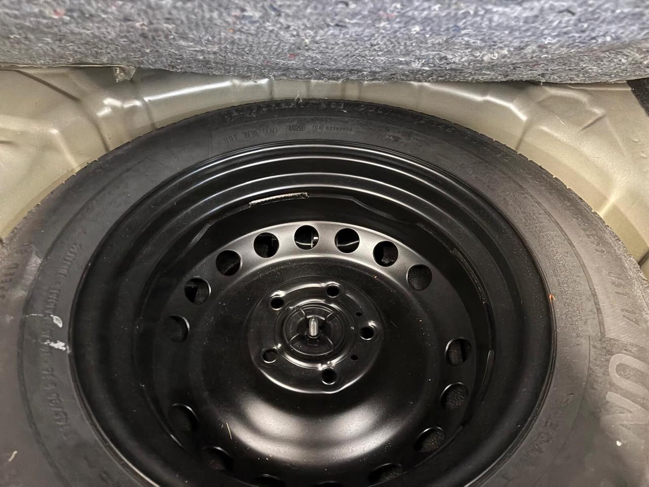 Nissan Juke 1.0 DIG-T 114 CV N-Connecta