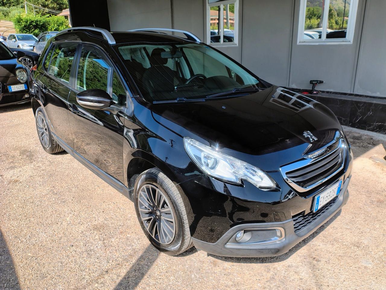 Peugeot 2008 PureTech 82 Allure