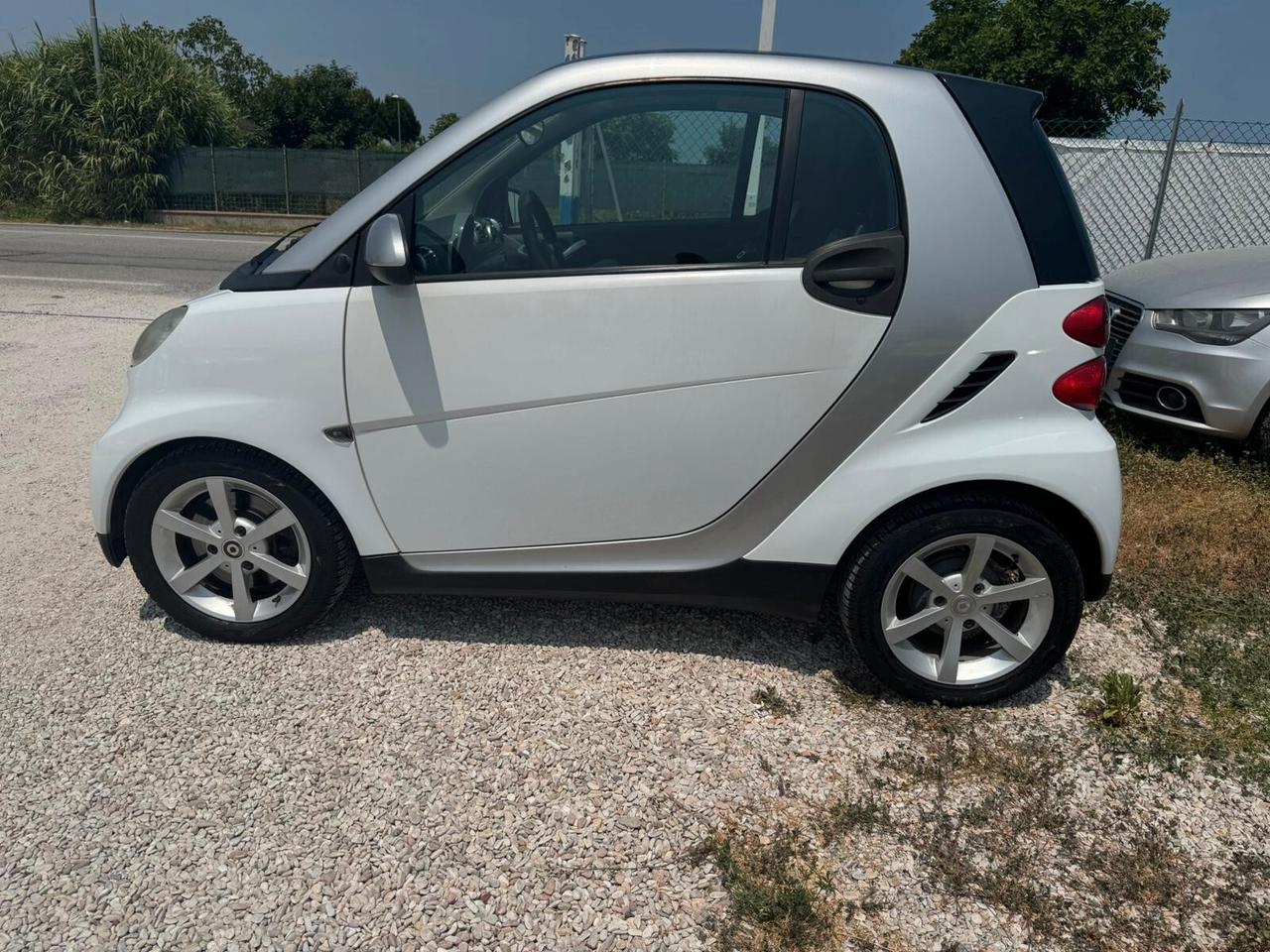 Smart ForTwo 1000 52 kW coupé pulse