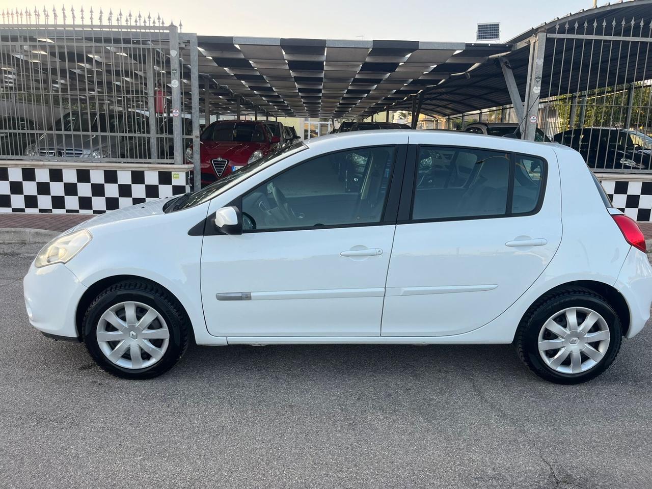 Renault Clio 1.2 5 porte GPL Dynamique 2012
