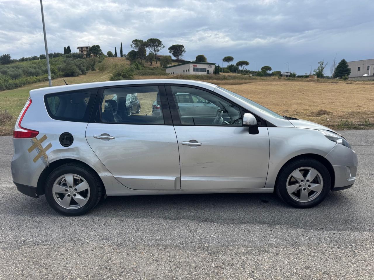 Renault Scenic Gran Scénic 1.9 dCi 130CV Luxe 7 posti