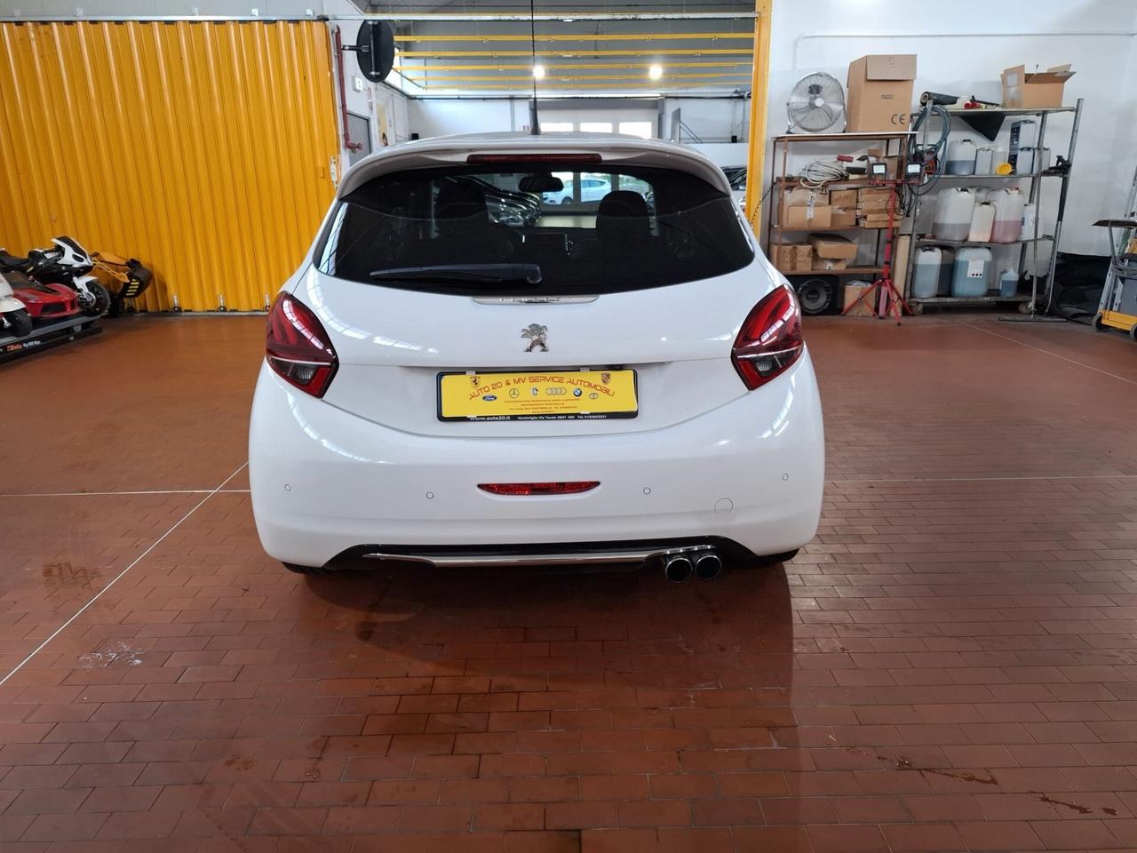 Peugeot 208 PureTech Turbo 110 EAT6 S&S 3 porte GT Line