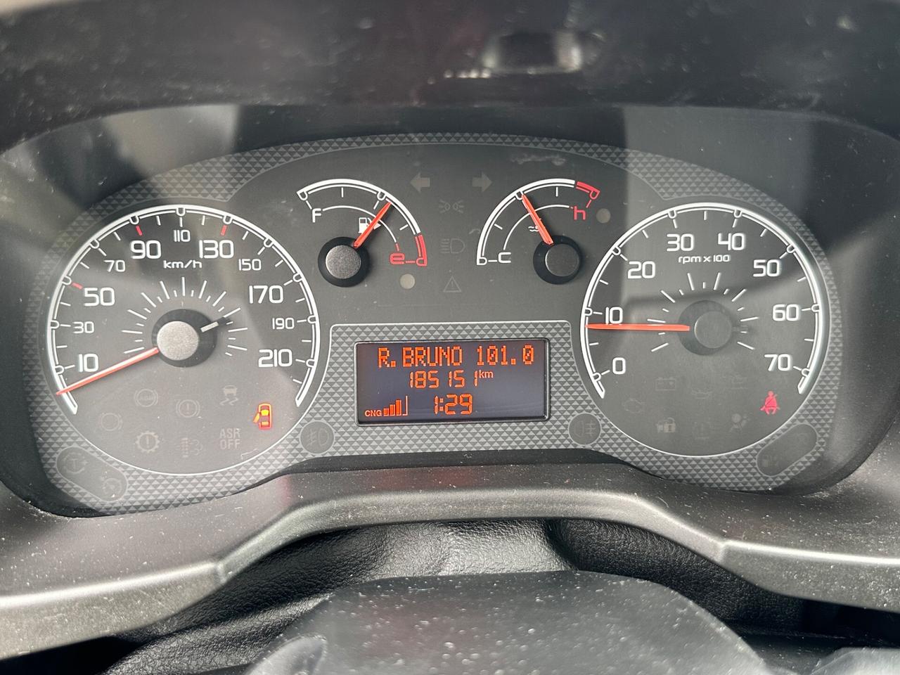 Fiat Qubo 1.4 8V 77 CV Active Natural Power