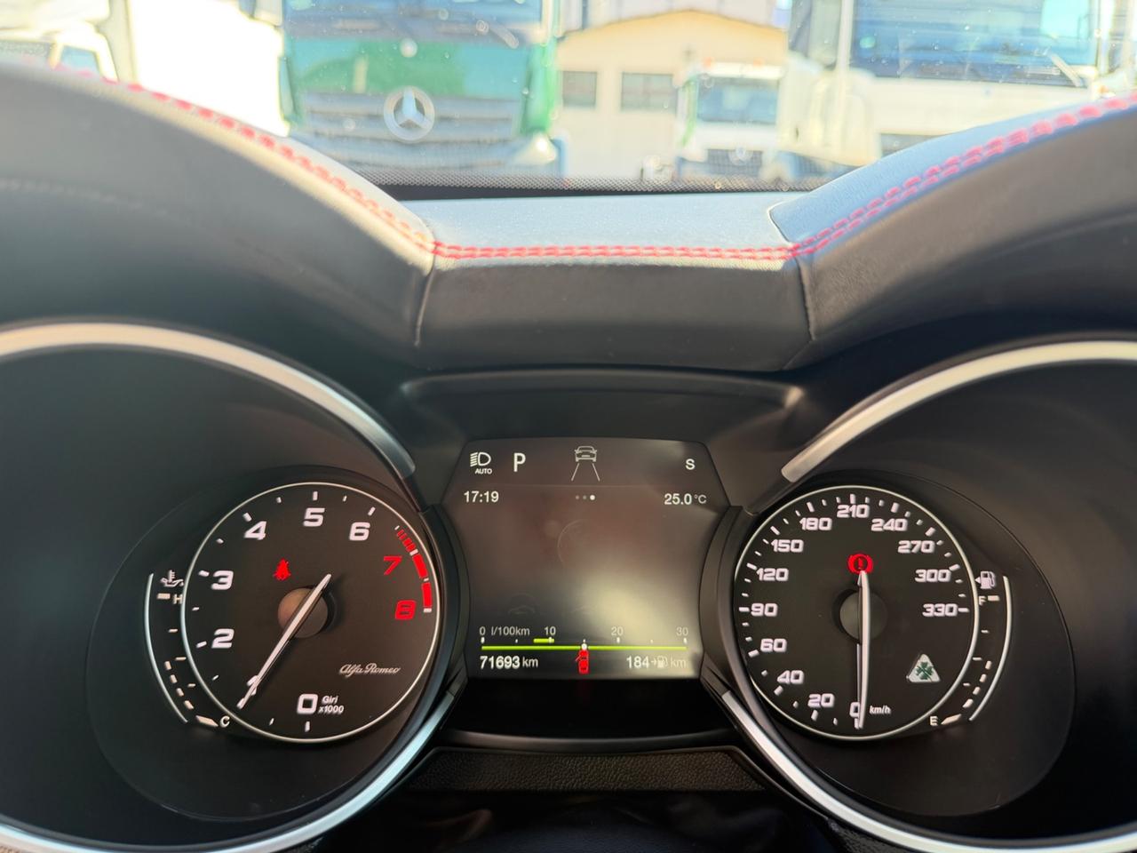 Alfa Romeo Stelvio 2.9 Bi-Turbo V6 510 CV AT8 Quadrifoglio
