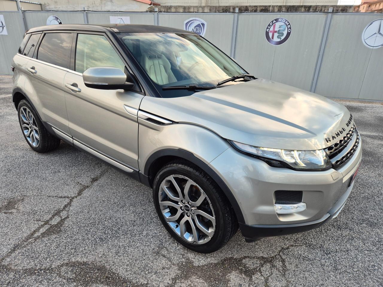 Range Rover EVOQUE 2.2 Sd4 190 CV STRAFULL NUOVA