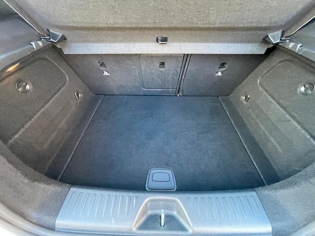 Mercedes-benz A 180 Premium