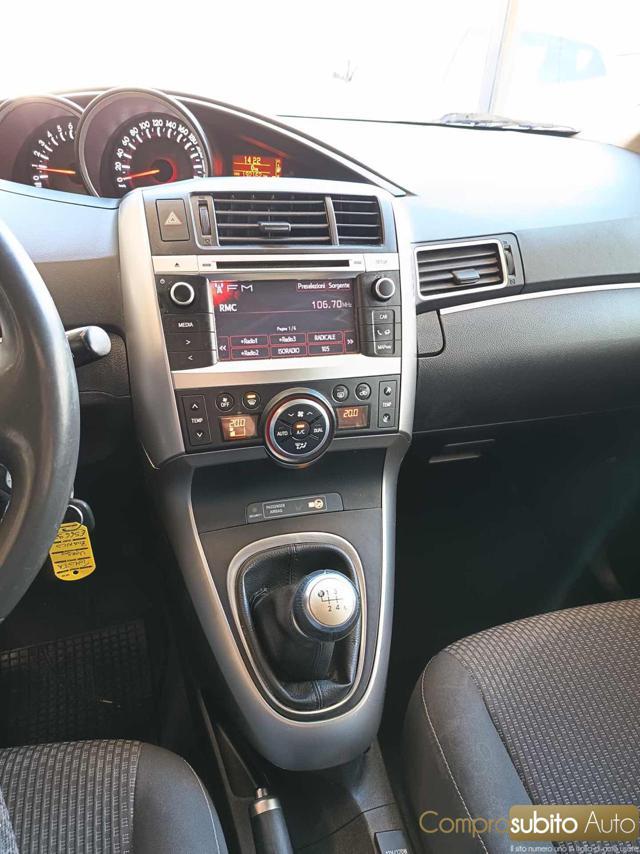 TOYOTA Verso 2.0 D Active 7 posti