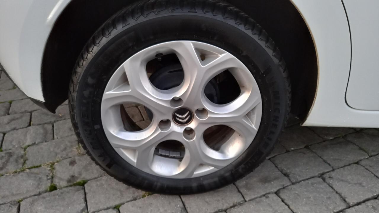 Citroen C3 PureTech 82 S&S Exclusive