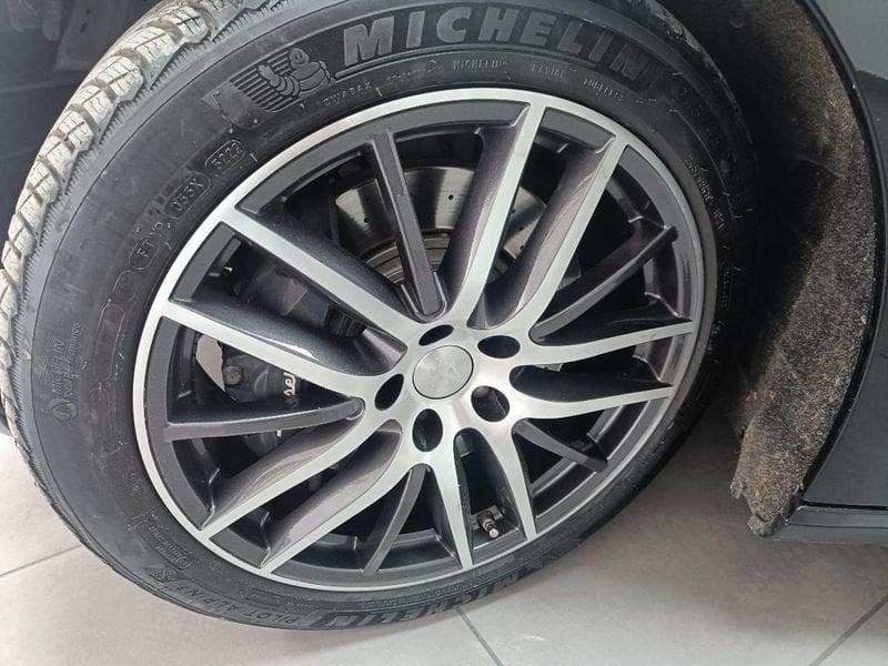 Maserati Ghibli V6 Diesel 275 CV