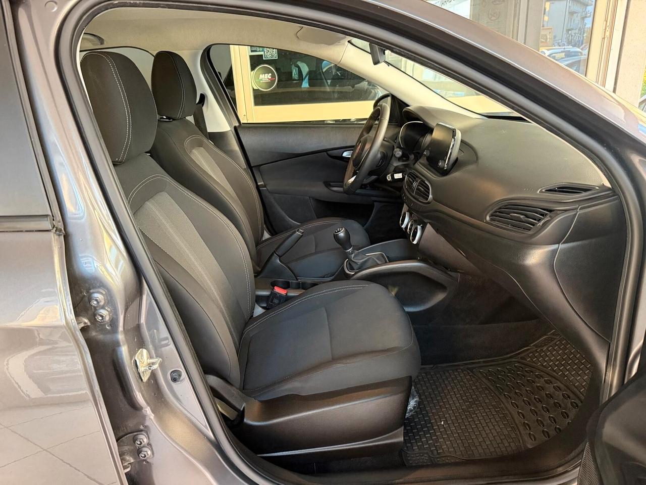 Fiat Tipo 1.0 5 porte