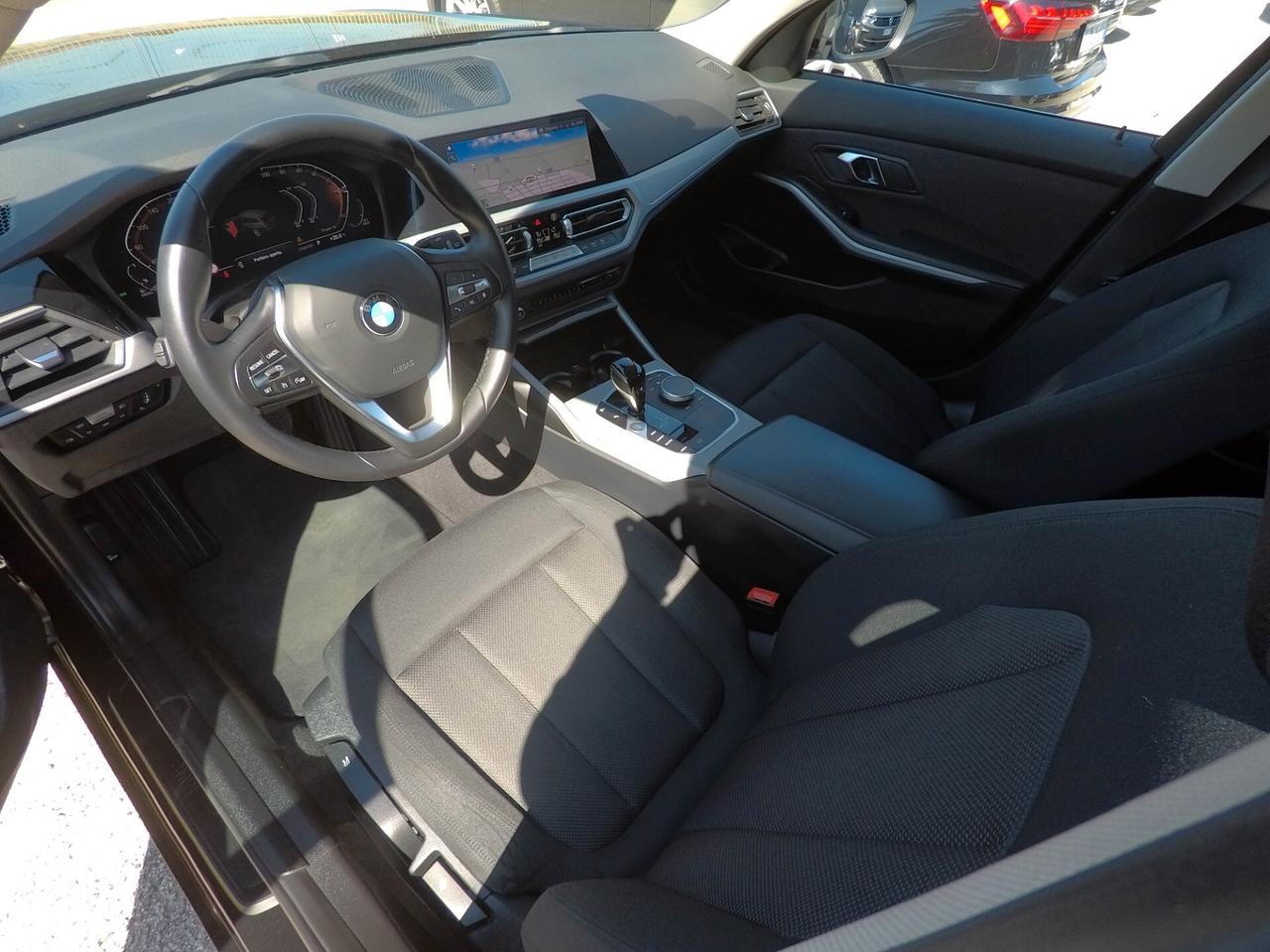 Bmw 318d 48V Touring Business Advantage