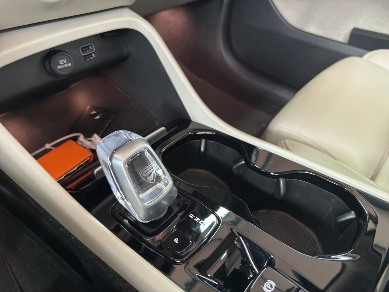 Volvo XC40 T5 Recharge Plug-in Hybrid Inscription