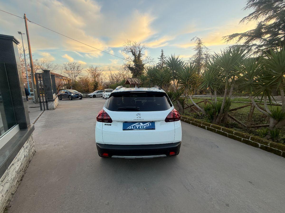 PEUGEOT - 2008 - BlueHDi 120 S&S Allure