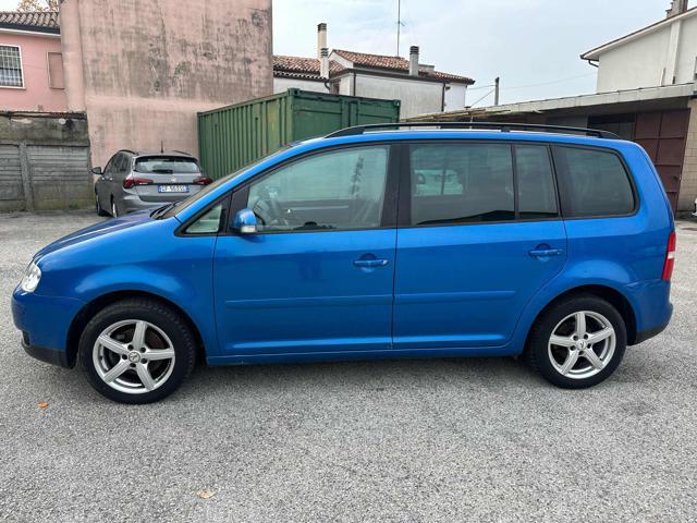 VOLKSWAGEN Touran 1.6 16V FSI 7posti Bellissima Pronta per Consegna