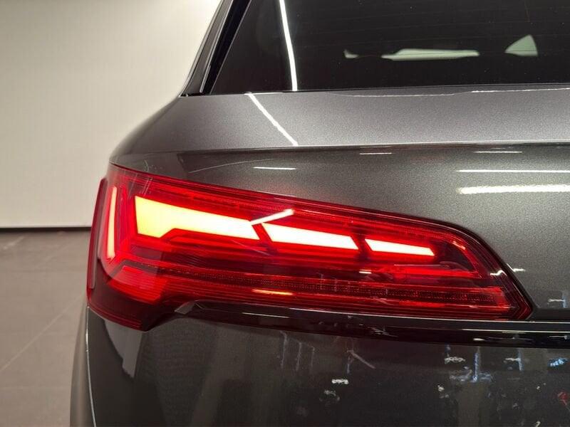 Audi Q5 Q5 40 2.0 TDI MHEV S LINE QUATTRO S-TRONIC 204CV