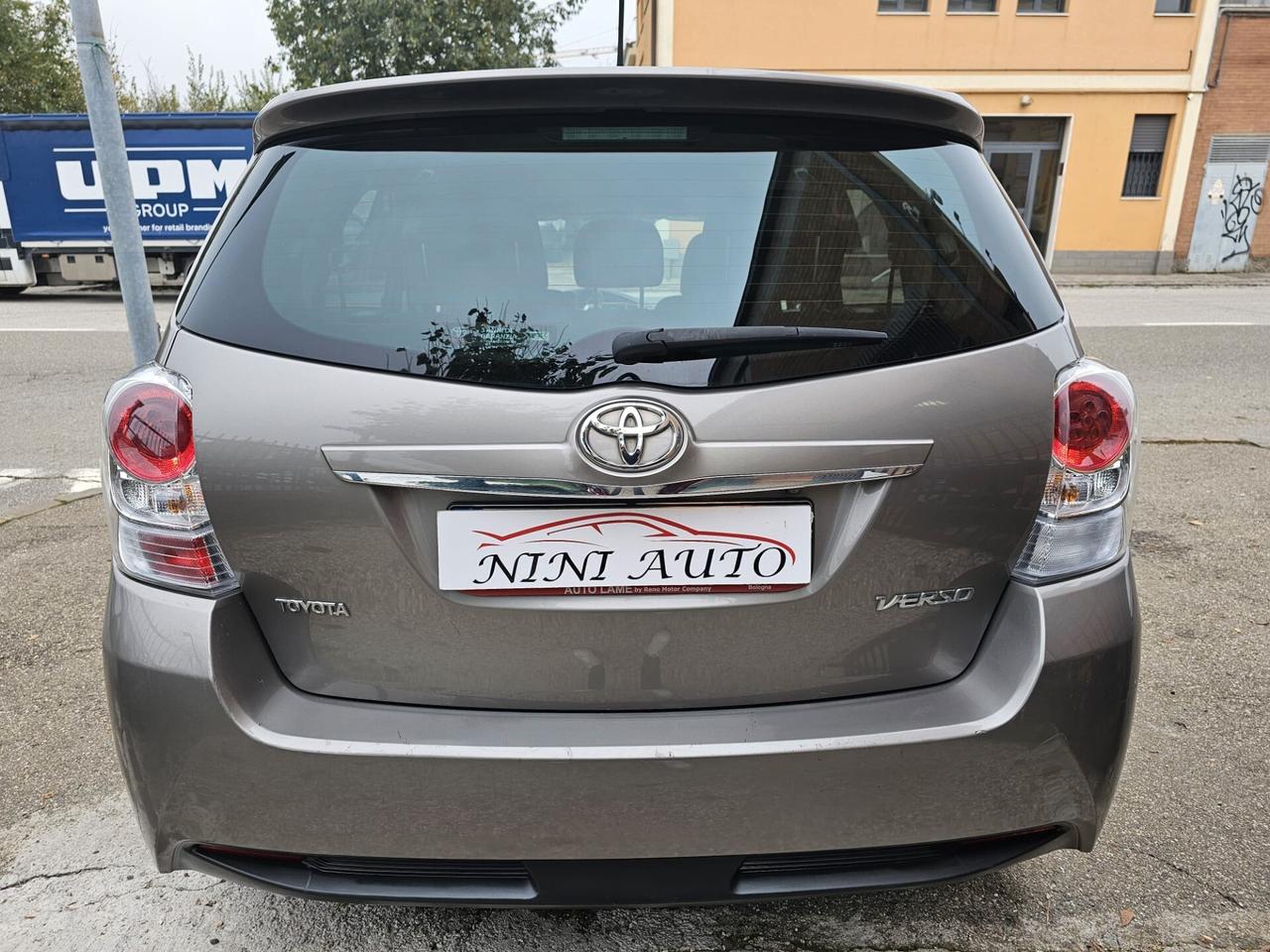 Toyota Verso 1.6 D-4D 112cv Style*7Posti*Retrocamera*Euro5*