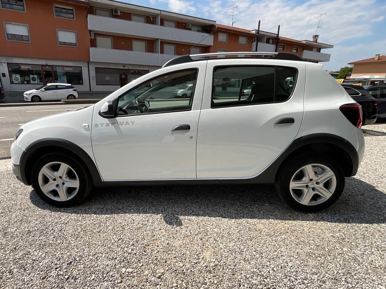 Dacia Sandero Stepway 900 TCe 12V 90CV Prestige