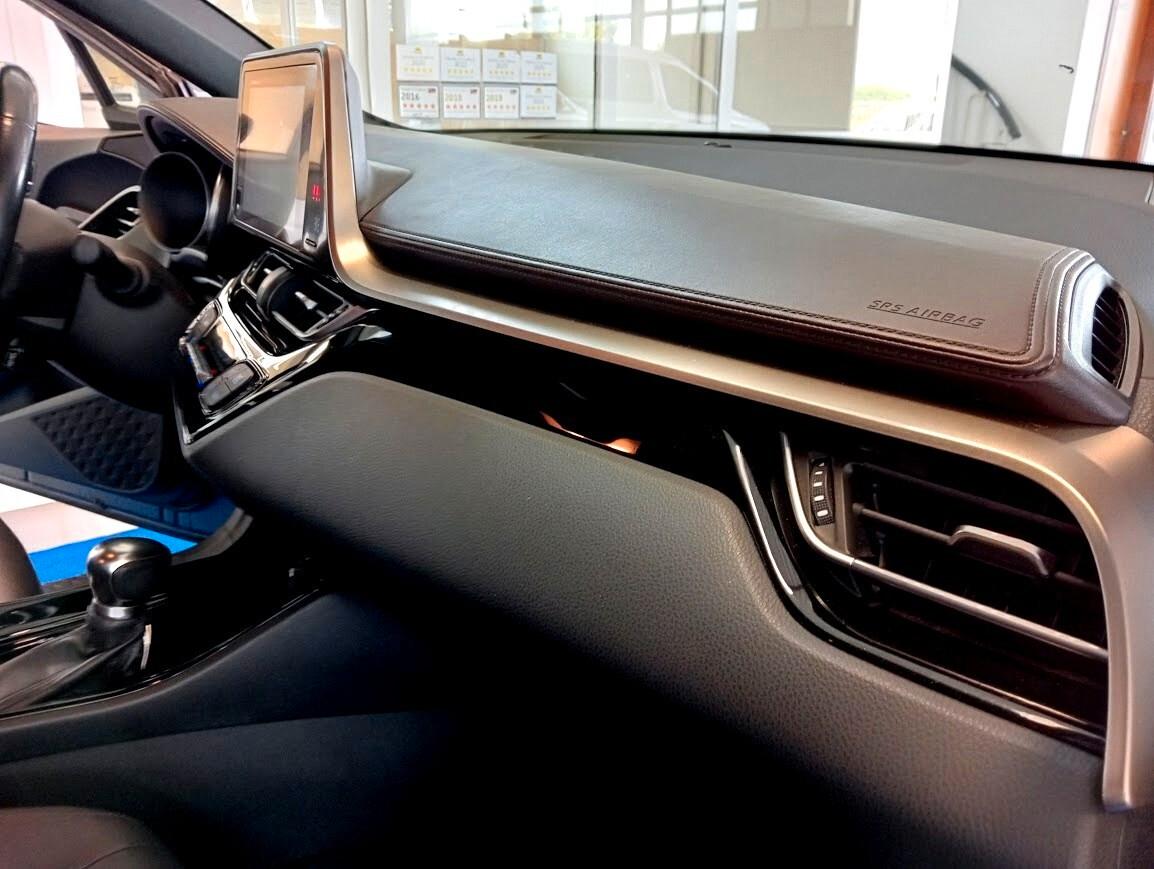 Toyota C-HR CHR 1.2 TURBO Lounge 4wd 4X4 FULL OPTIONAL