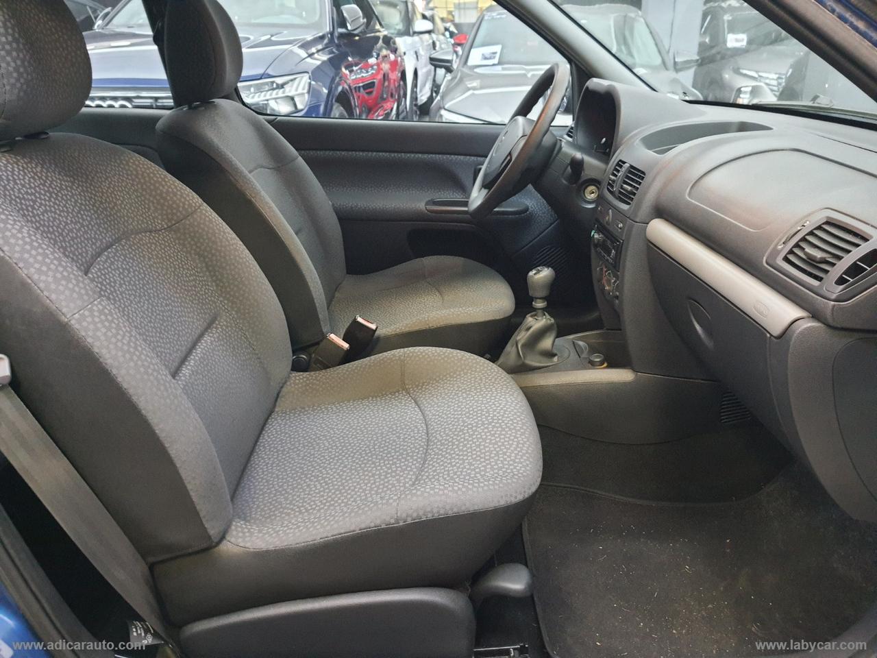 RENAULT Clio Storia 1.2 3p. GPL Confort