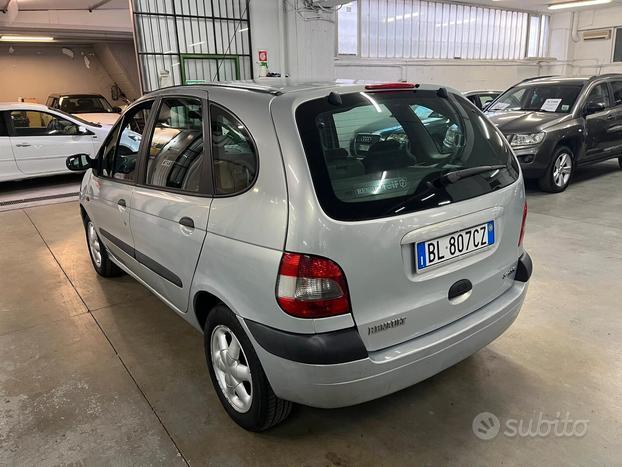 Renault Scenic 1.6 solo 120mila km