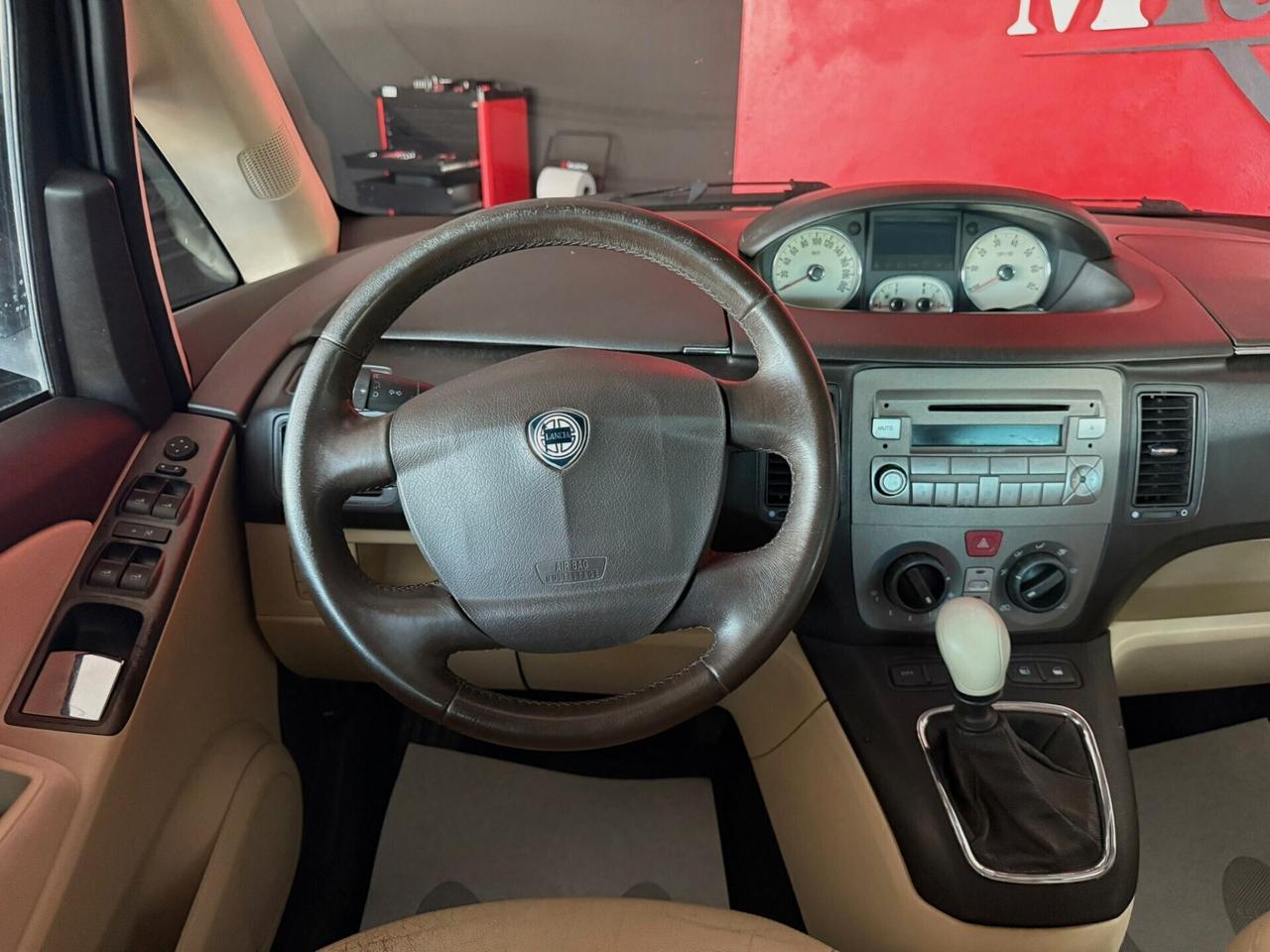 Lancia MUSA 1.4 16V Platino Plus