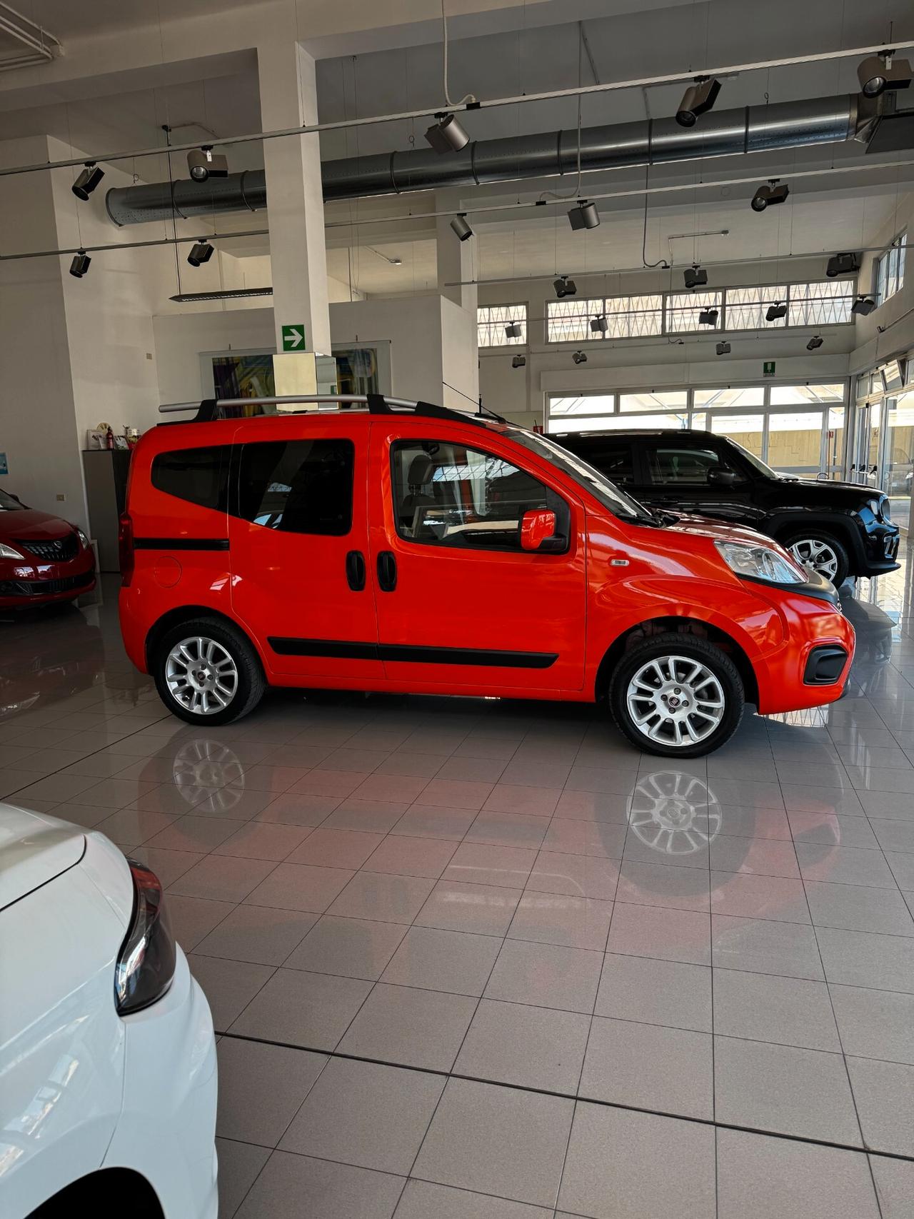 FIAT QUBO 1.4 - 77 CV Lounge Natural Power