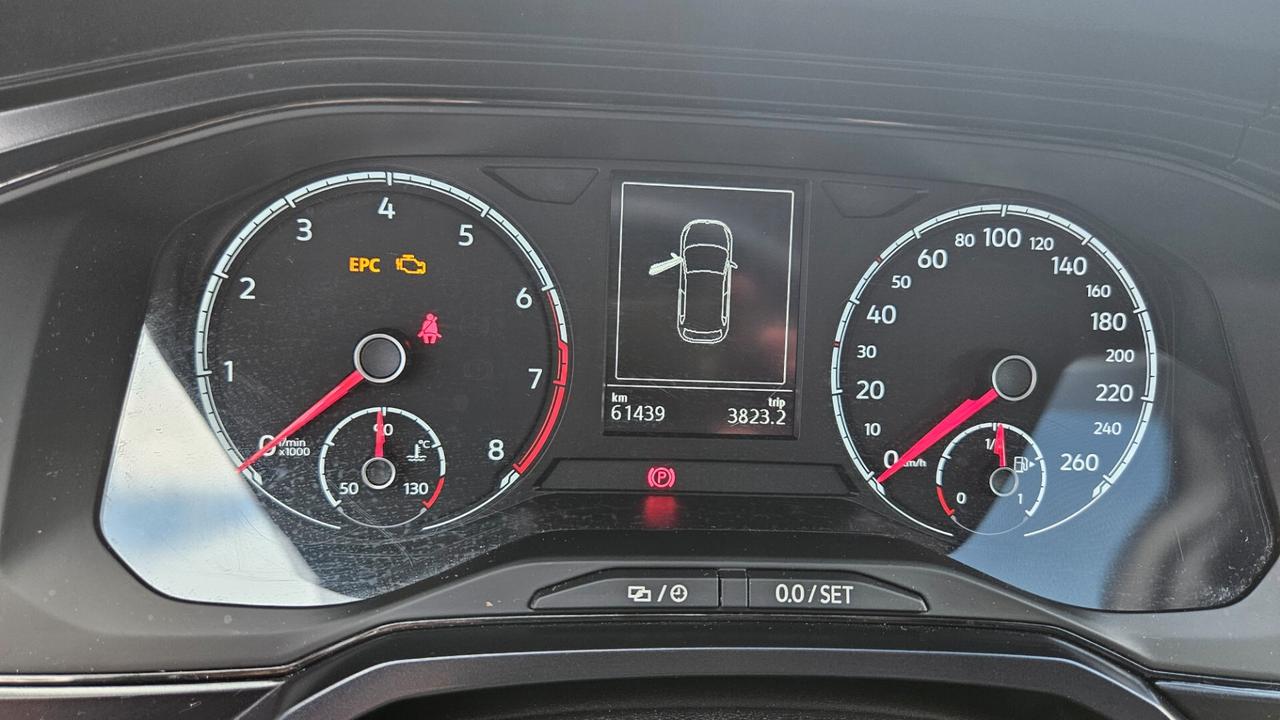 Volkswagen Polo 5p 1.0 evo 80cv NEOPTATENTATI-SED.RISC.-CARPLAY