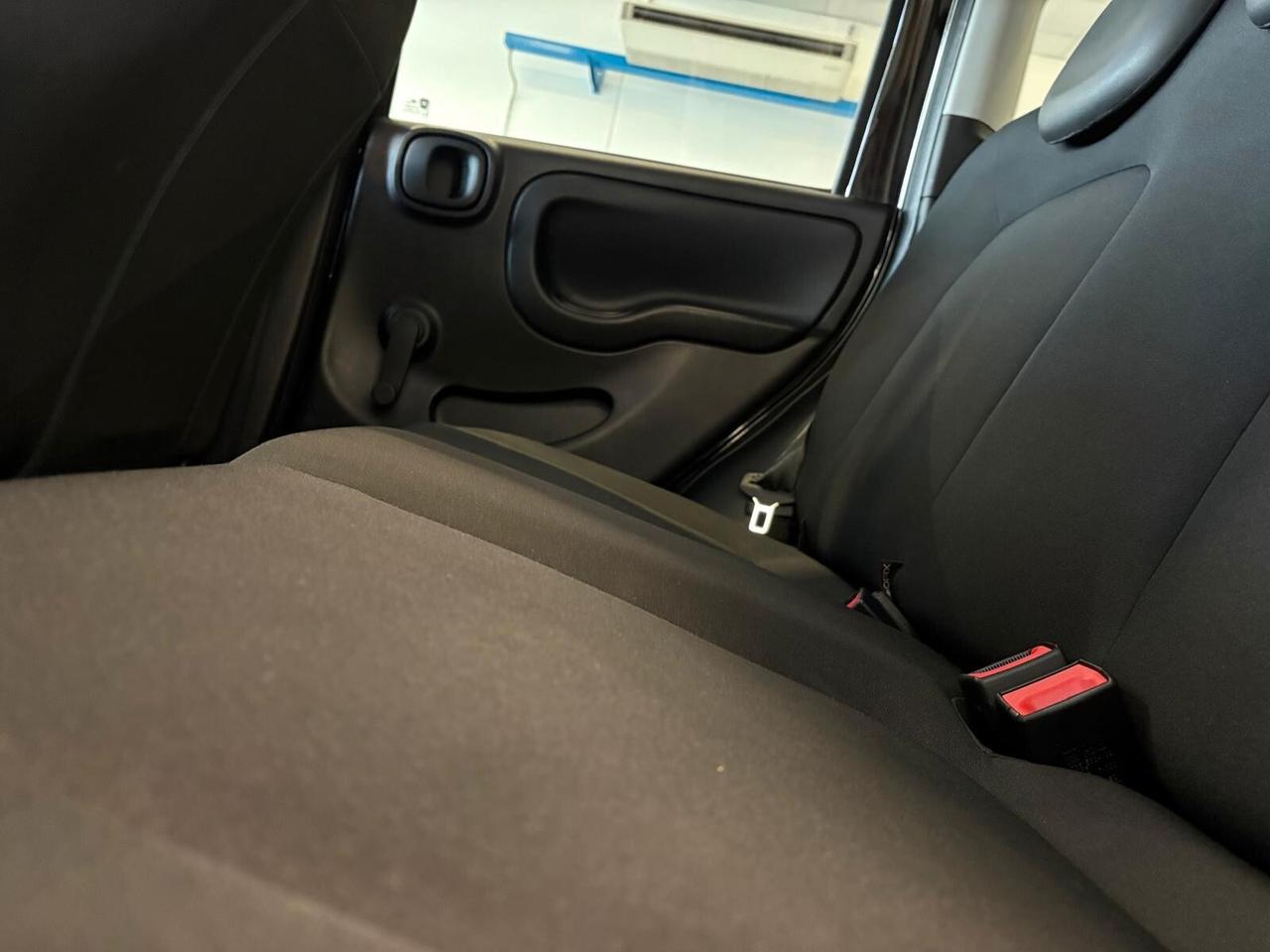 Fiat Panda CROSS 1.0 FireFly Hybrid 5 posti SPOTICAR