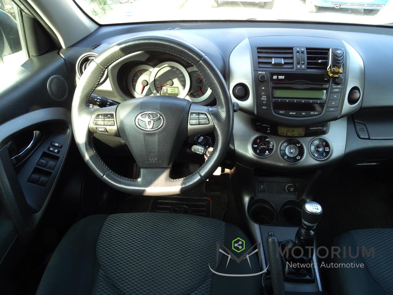 Toyota RAV4 5 Porte RAV4 Crossport 2.2 d-4d 2wd 150cv