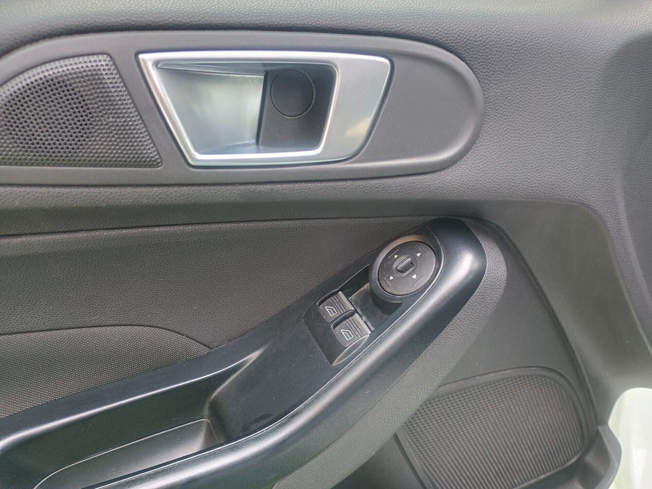 Ford Fiesta 1.4 3 porte Bz.- GPL NEOPATENTATI