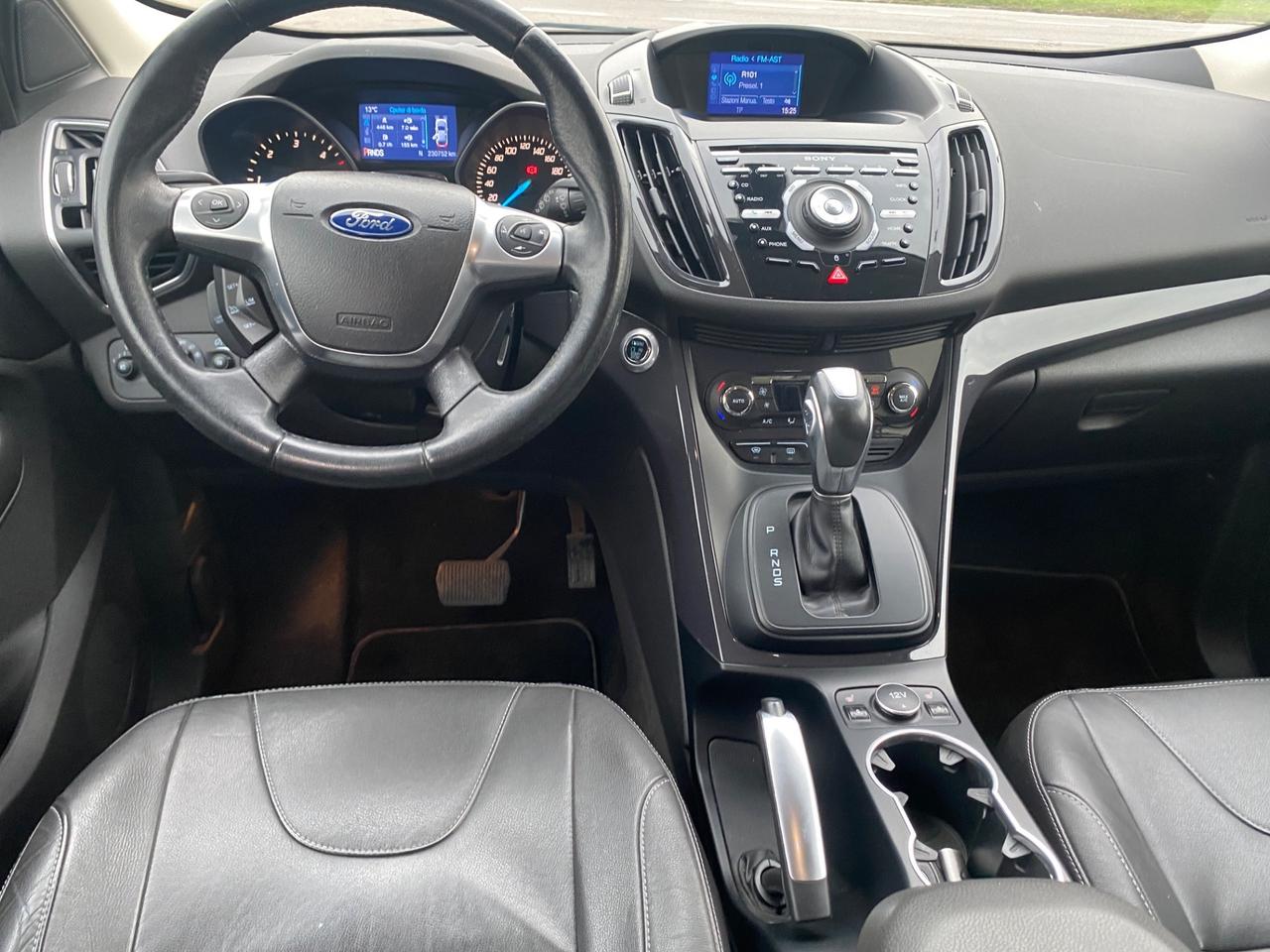 Ford Kuga 2.0 TDCI 163 CV 4WD Powershift Titanium